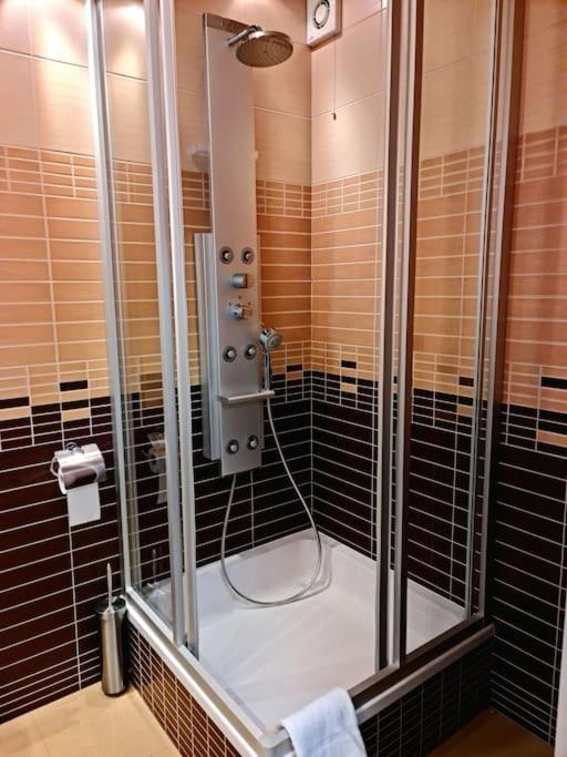 Apartament Poludniowy Z Balkonem 2 Osoby Varsavia Esterno foto
